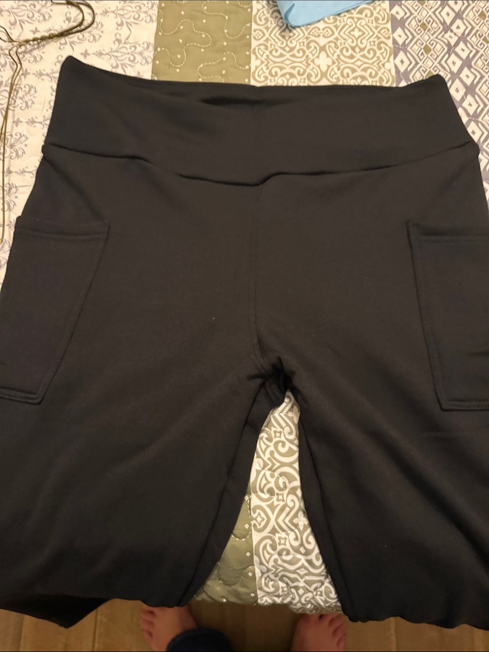 Julia Rose Black High-Waist Fleece Leggings with Back Pockets - Butter Soft S/M